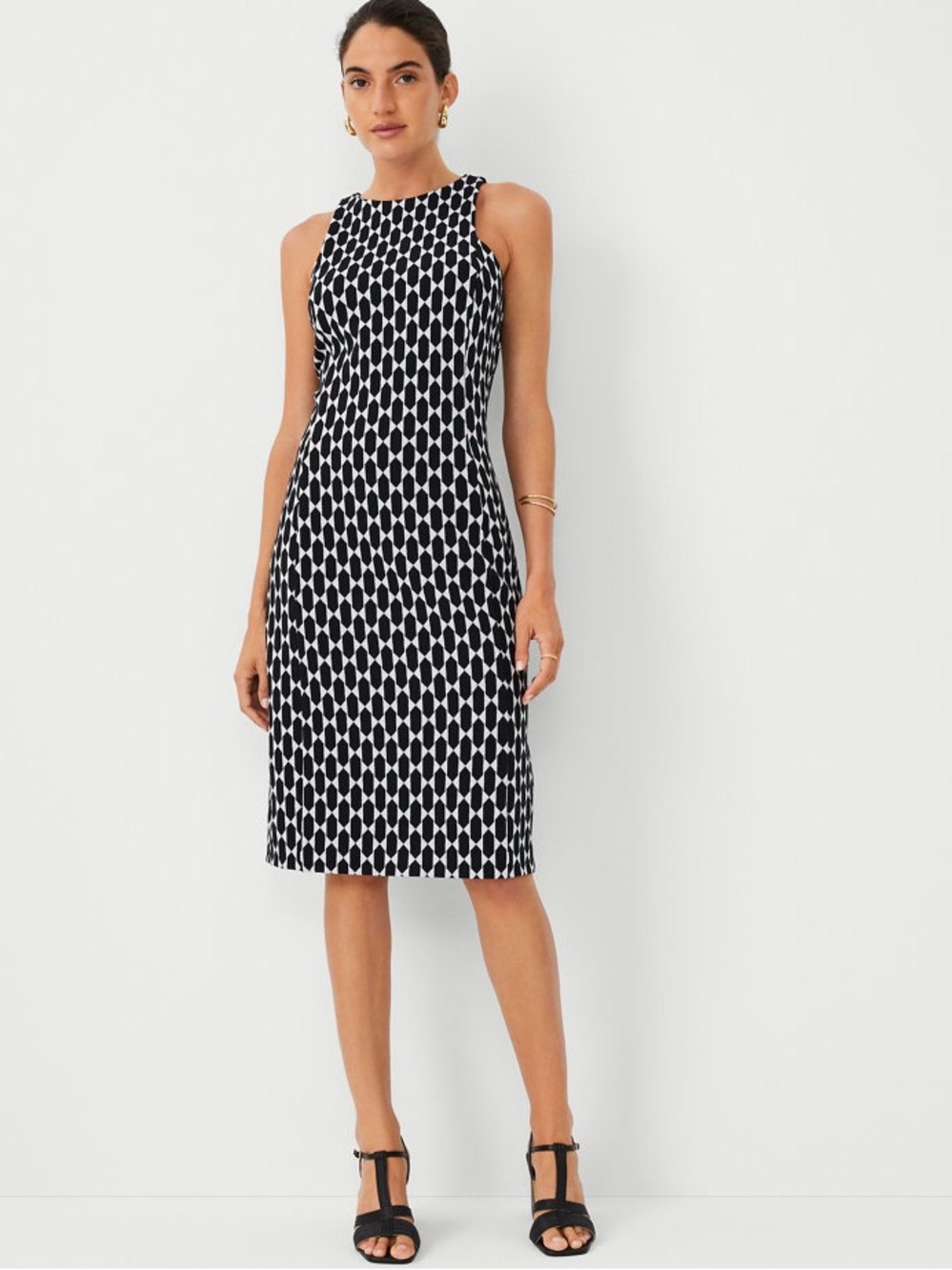 Ann Taylor Sleeveless Black & White Geometric Sheath Dress NWT Sz 0